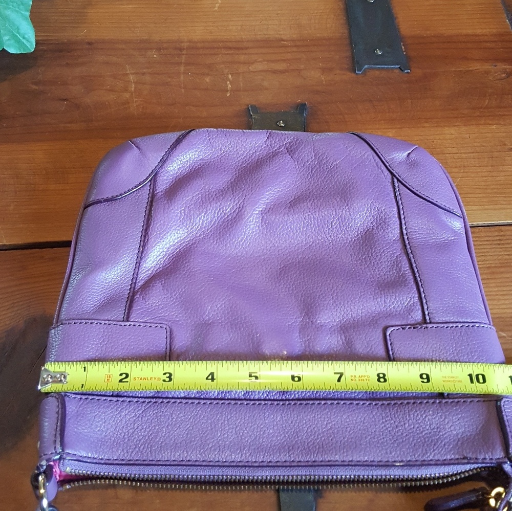 Handbag - Picture 6 of 7
